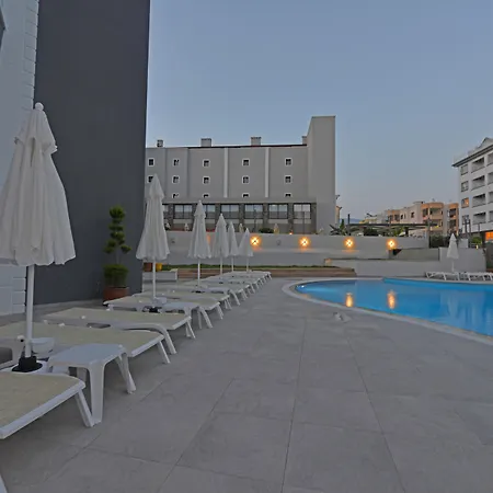 فندق Motto Premium