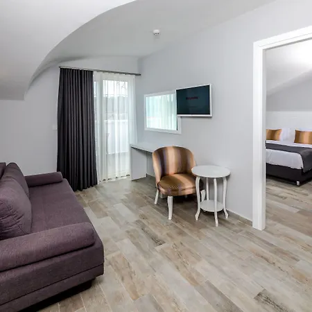 Motto Premium 4* مرمريس