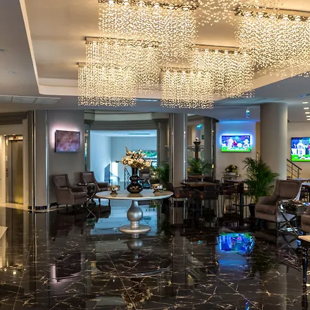 Motto Premium فندق مرمريس