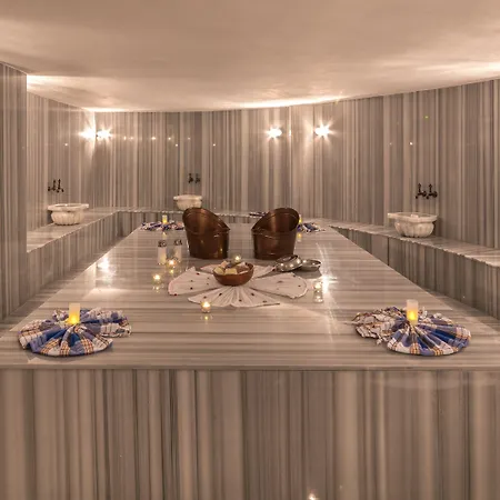 فندق Motto Premium 4*