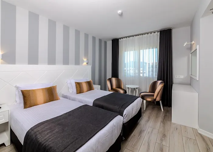 Motto Premium Μαρμαρίς