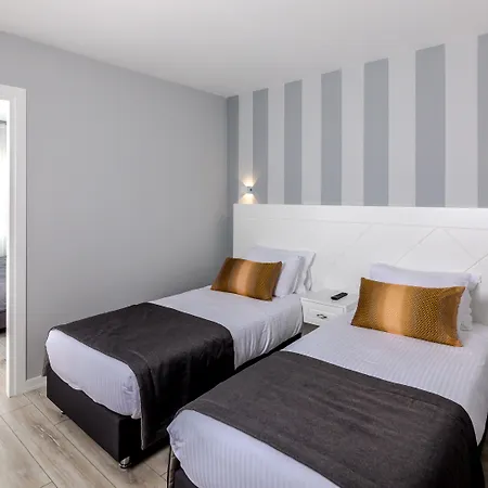 Motto Premium 4*