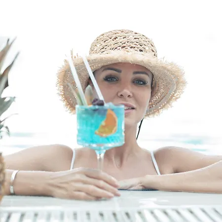 Motto Premium Μαρμαρίς