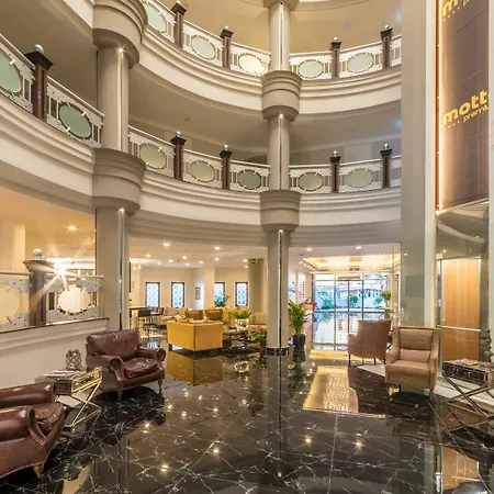 Отель Motto Premium 4*